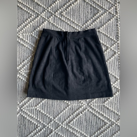 🌱H&M Button Miniskirt - Picture 3 of 4